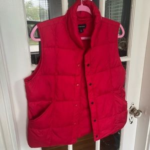 Land’s End red puffer vest
